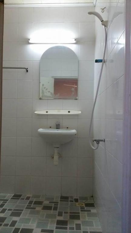 Chhaya Guest House Батамбанг Екстериор снимка